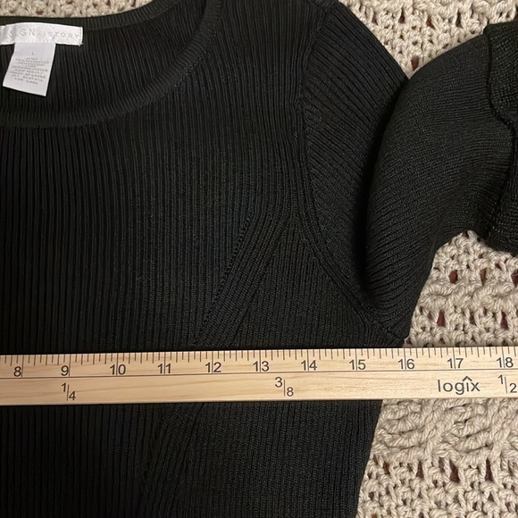 Design History Ethelda Ruffle Bell Sleeve Pullover Sweater Women’s Sz L Black - Picture 11 of 16